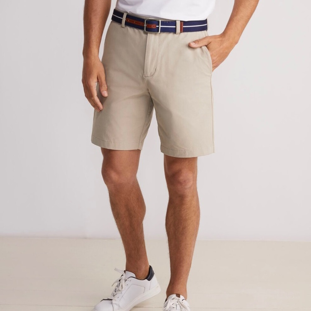 vineyard vines on the go golf short